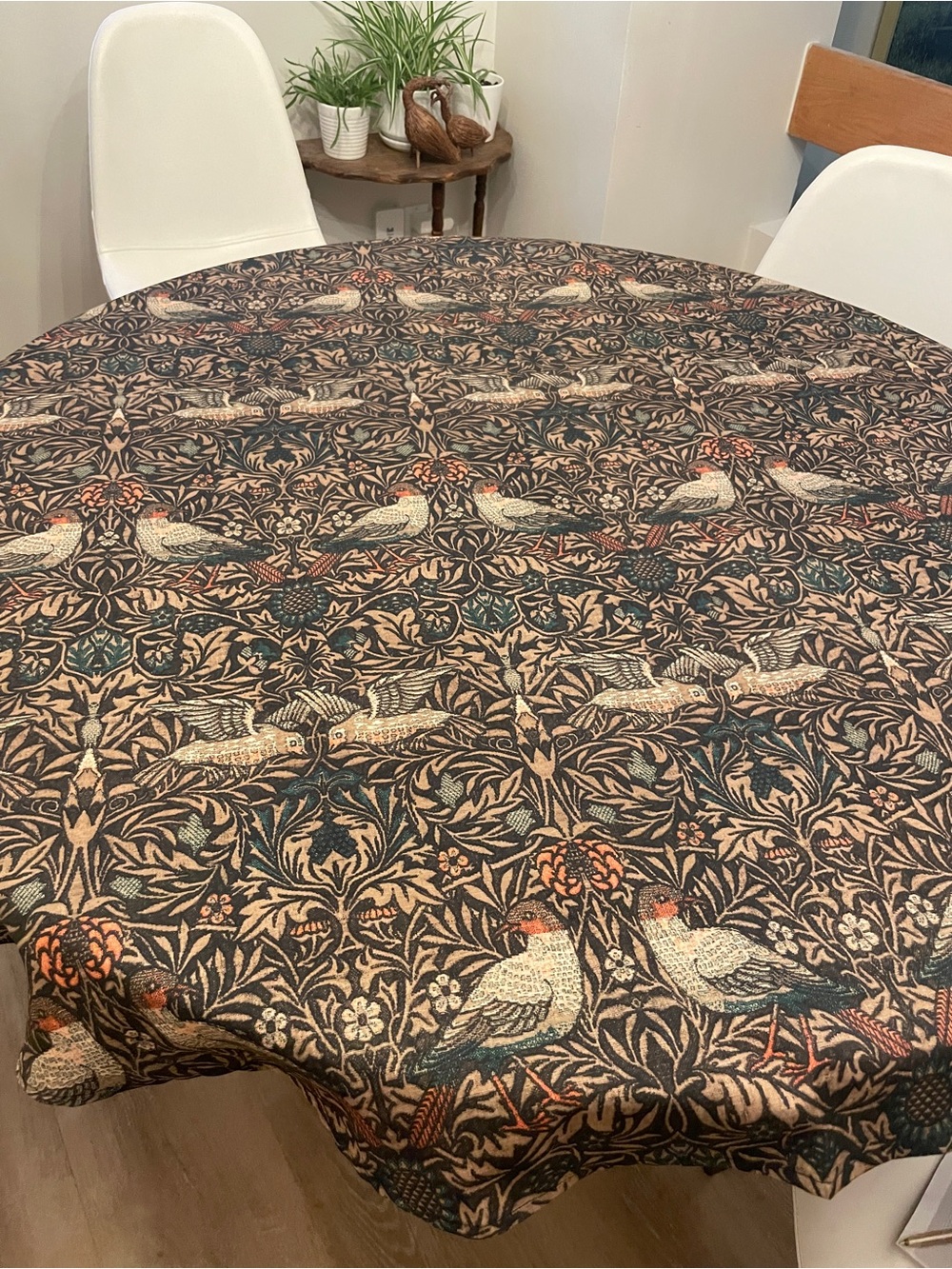 Simons Birds Tapestry Tablecloth